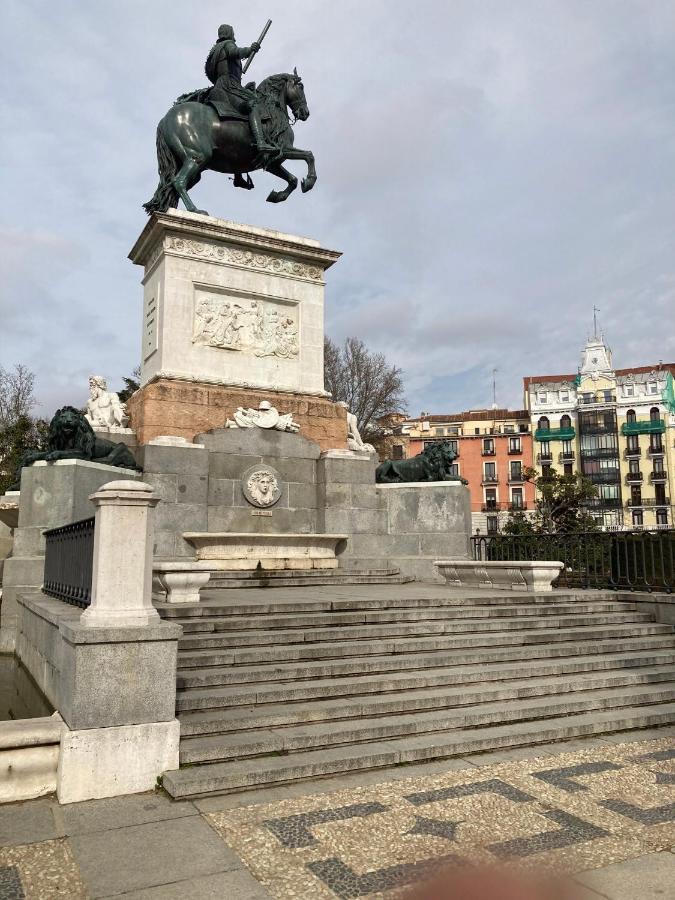 Centrico, Gran Via Sol Plaza Mayor Мадрид Экстерьер фото