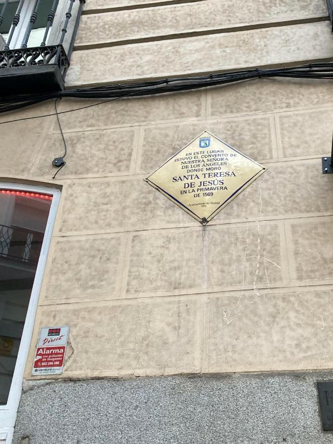 Centrico, Gran Via Sol Plaza Mayor Мадрид Экстерьер фото